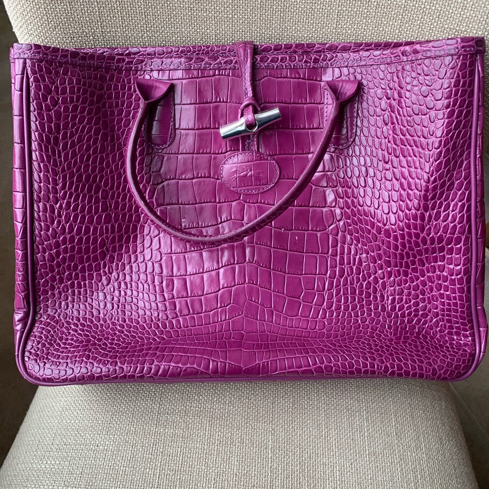 SOLD - Longchamp classic leather tote